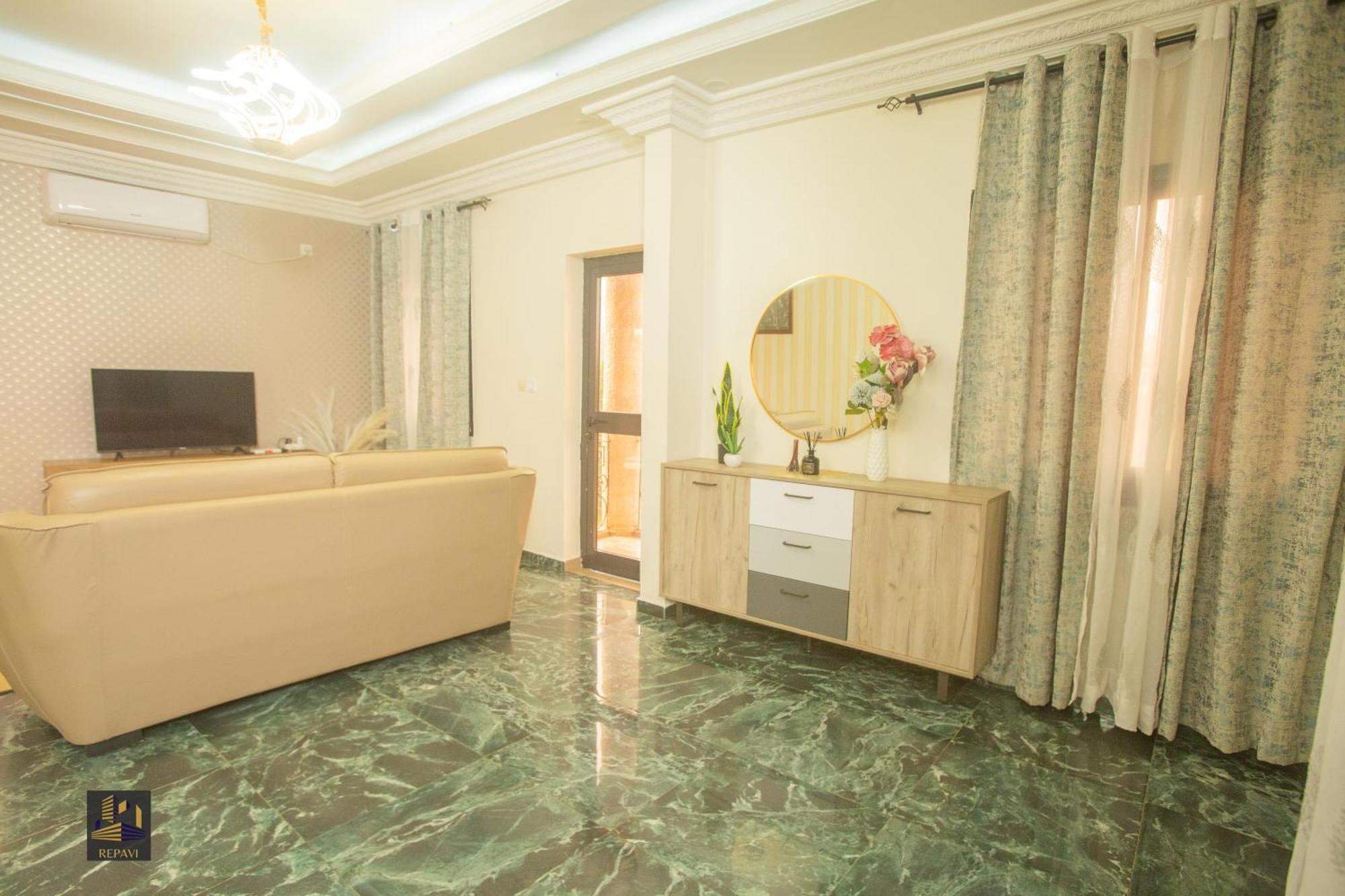 Repavi Lodge Yaoundé Exteriör bild